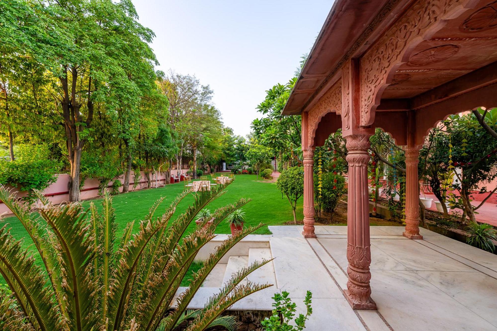 Nine Palms Resort Dzsaipur Kültér fotó