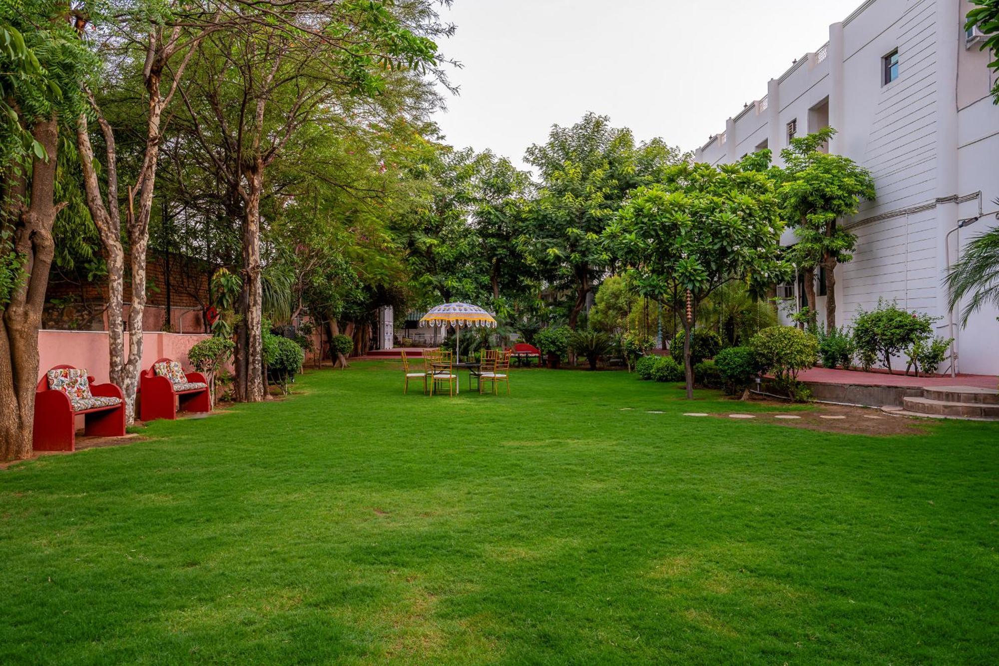 Nine Palms Resort Dzsaipur Kültér fotó
